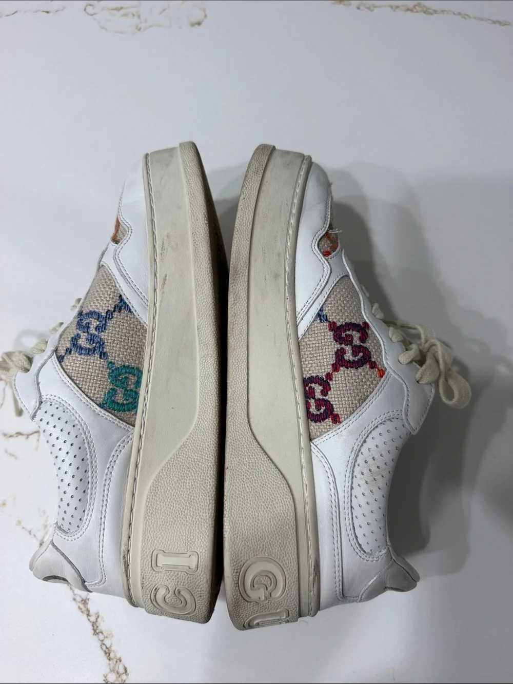 Gucci GG Logo-Detailed Leather and Multi Colored Embroidered Canvas Sneakers 39